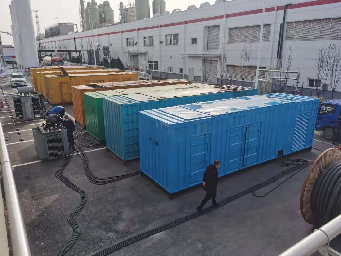 巴里坤发电机出租-两相发电机与三相发电机有何区别?